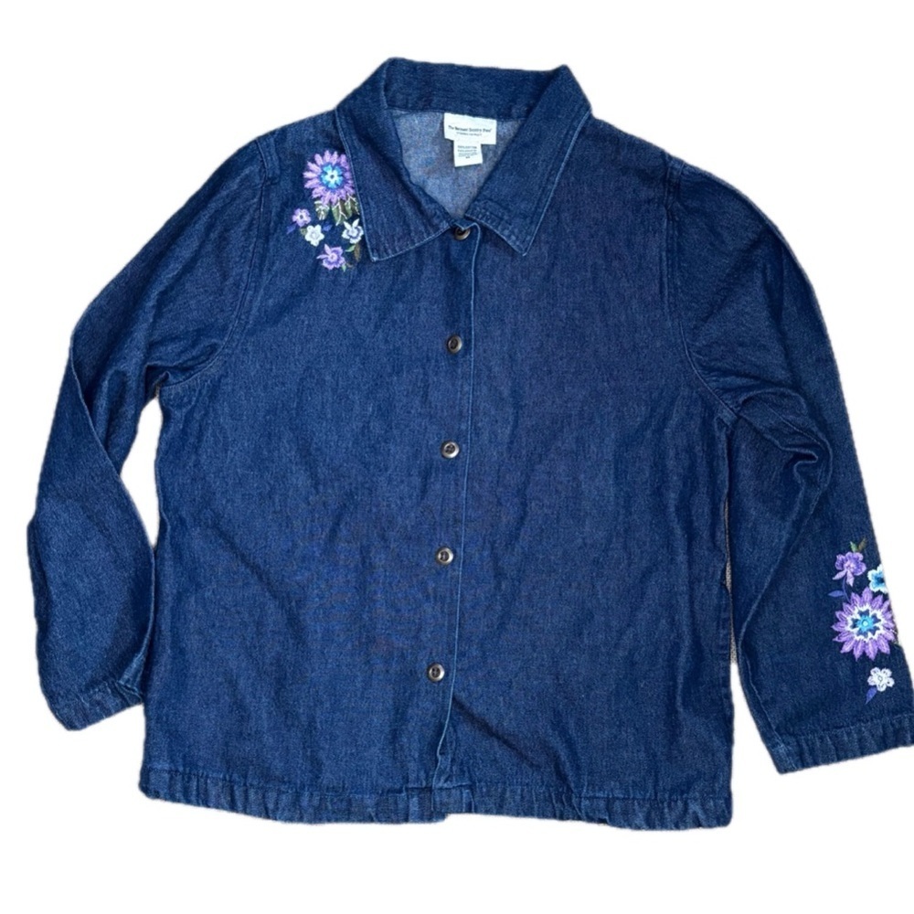 Vermont Country Store Floral Embroidery Denim Shirt Sz Medium Chore Prairie Farm
